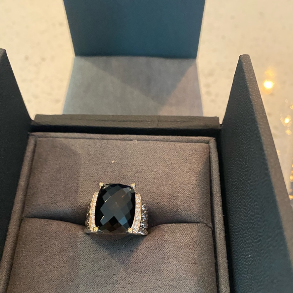David Yurman  Wheaten Ring size 6.5 Sterling silver with Black Onyx and diamonds